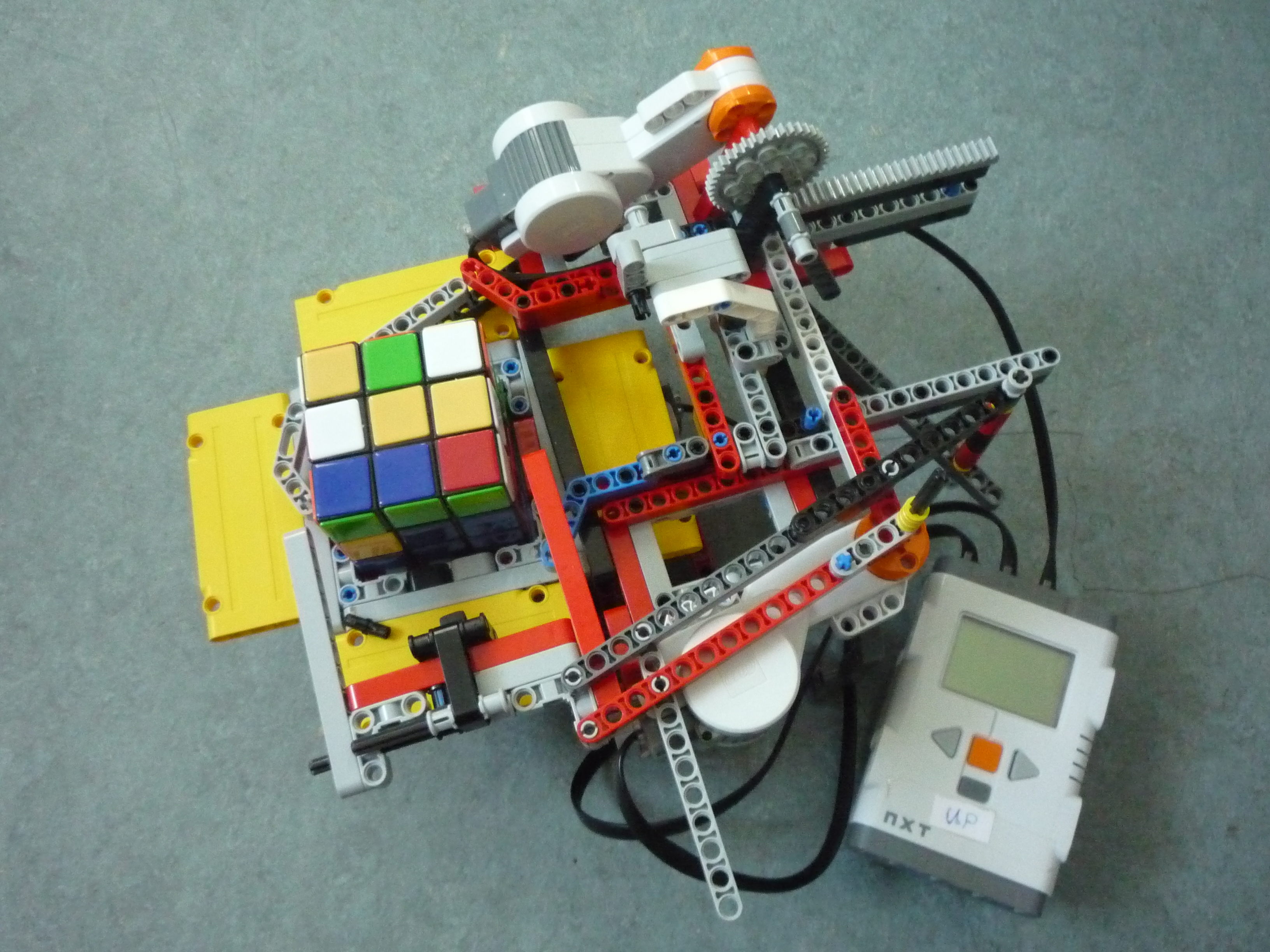 zauberwuerfelroboter